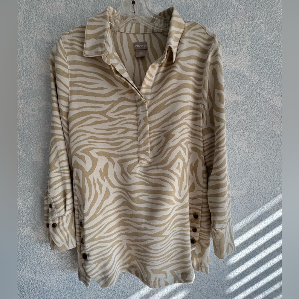 Chico's Beige and Cream Zebra Pattern Top